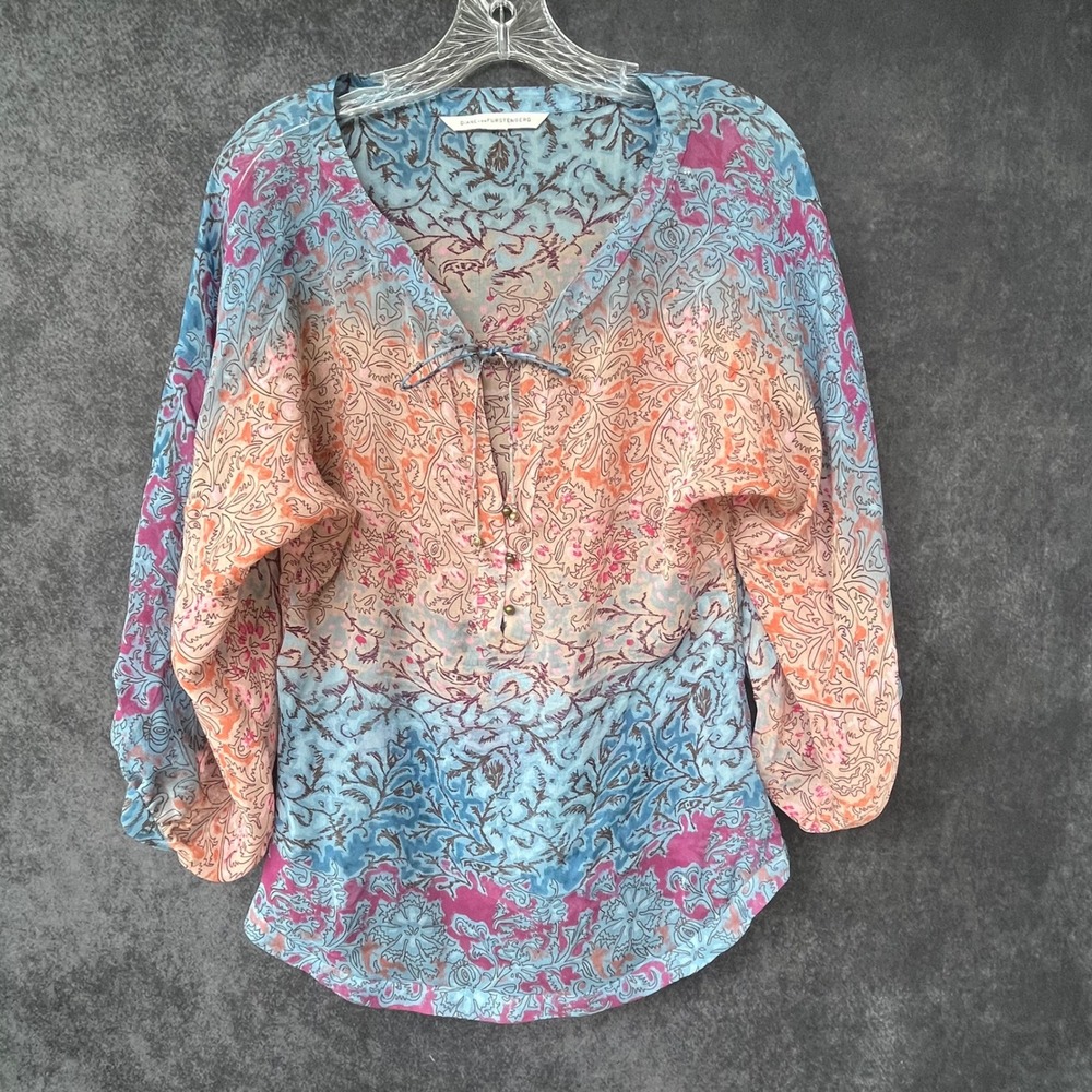 Diane von Furstenberg Paisley Ombre Floral 100% Silk Blouse Luxury Designer